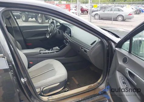 2021 Hyundai Sonata Sel z USA, uszkodzony, nr VIN 5NPEF4JA5MH094369